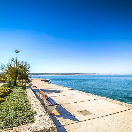 N&m By Interhome Ferienhaus Seline