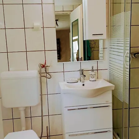 N&m By Interhome Ferienhaus Seline